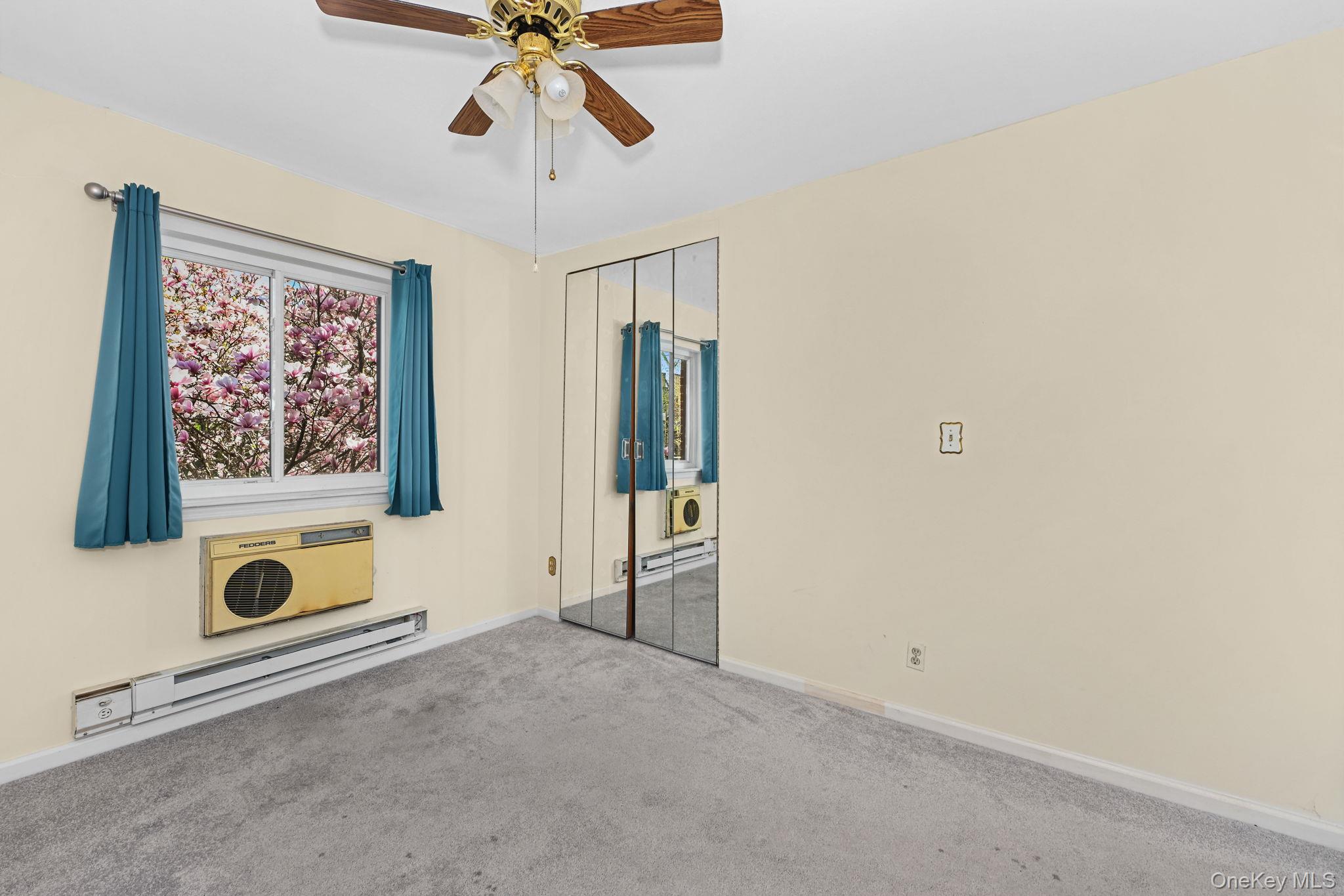 115 Dehaven Drive 302 Property Photo 18