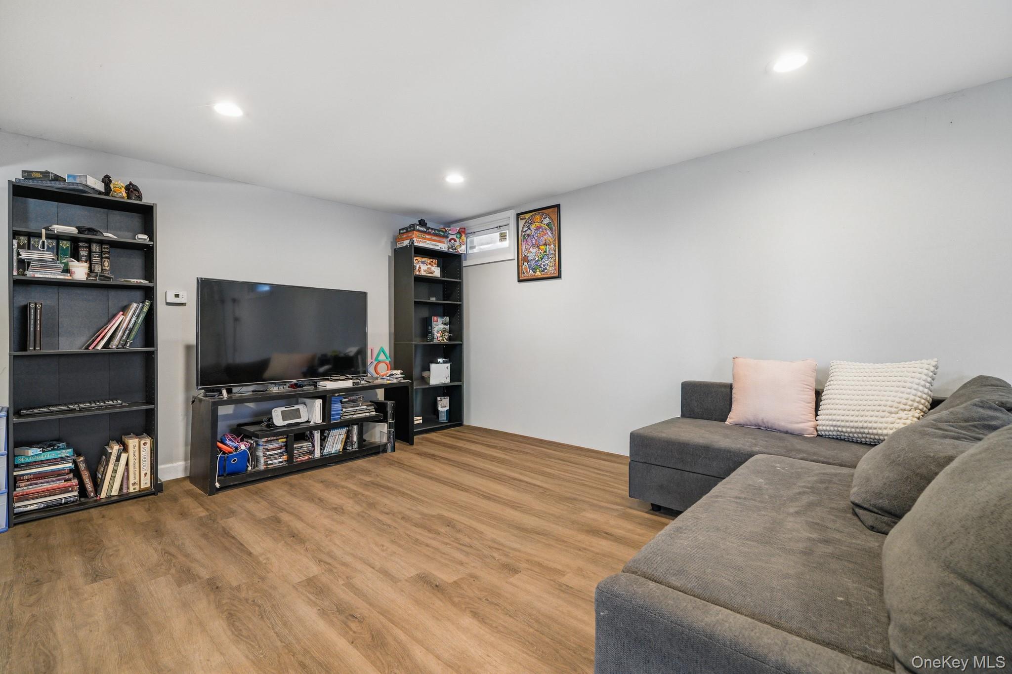 14 Dickinson Avenue Property Photo 23