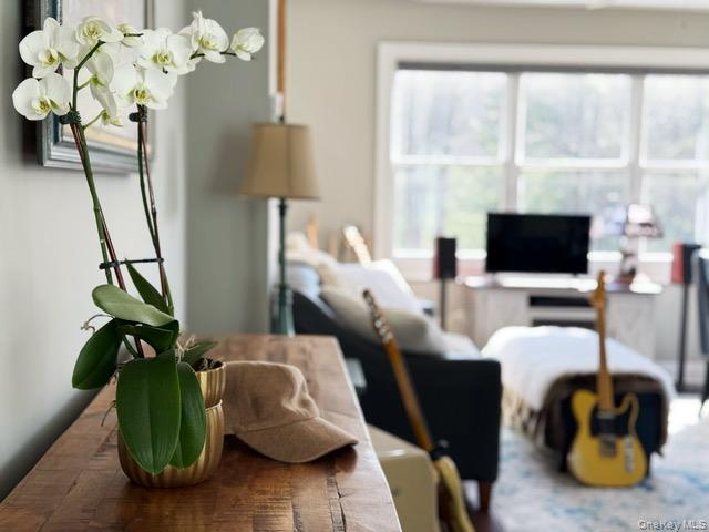 57 Inn Road Property Photo 9