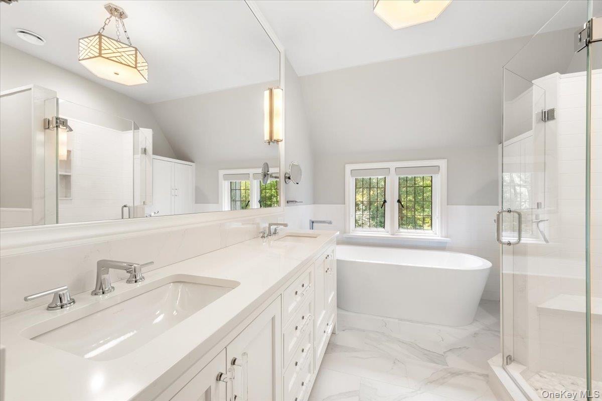 1 Dundee Road Property Photo 32