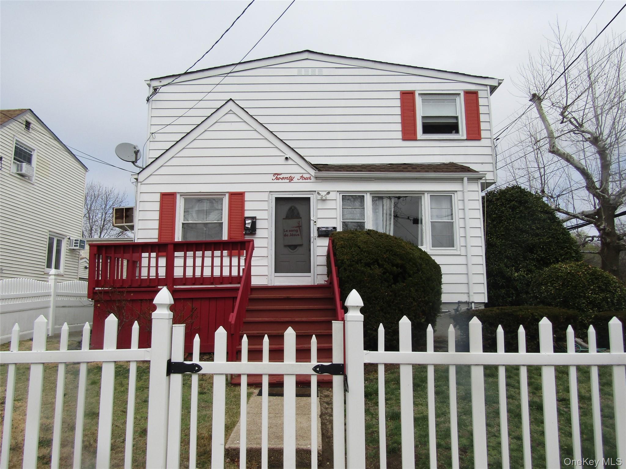 981027 Property Photo 1