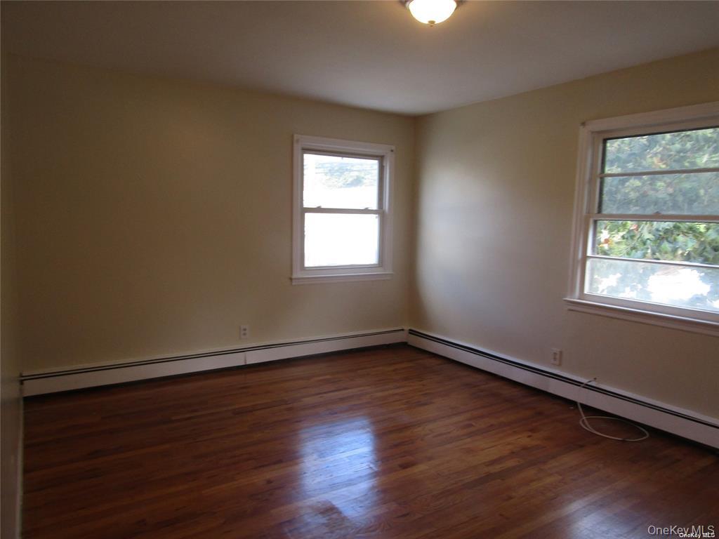 981027 Property Photo 9