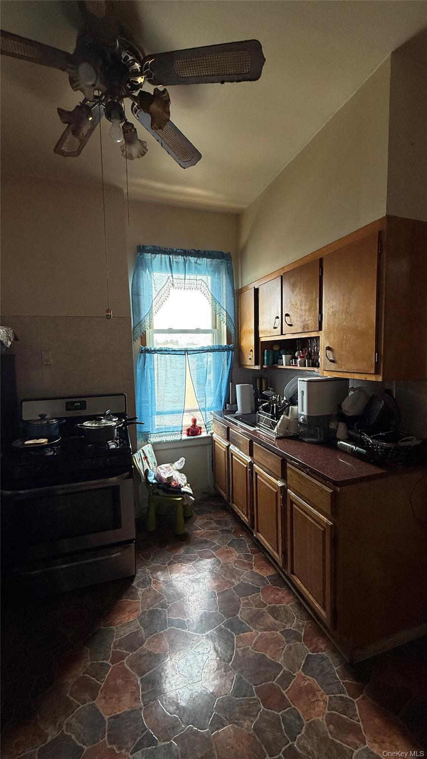 568 Grandview Avenue Property Photo 12