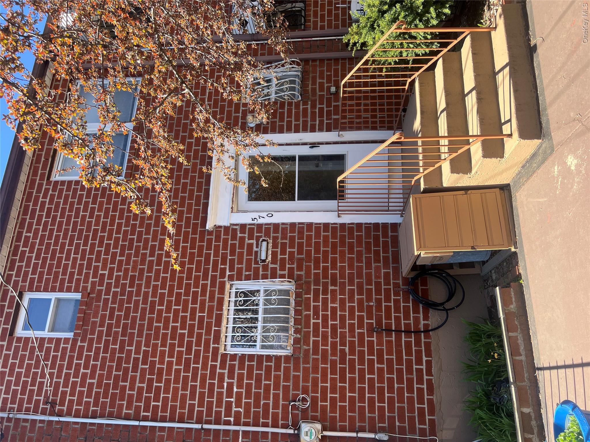 570 Christopher Avenue Property Photo 1