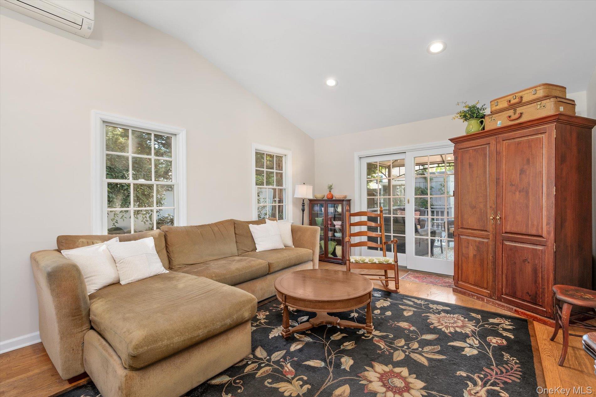 84 Earl Street Property Photo 12