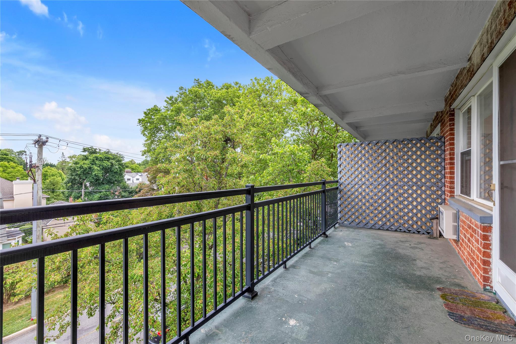 30 Stoner Avenue 3o Property Photo 11