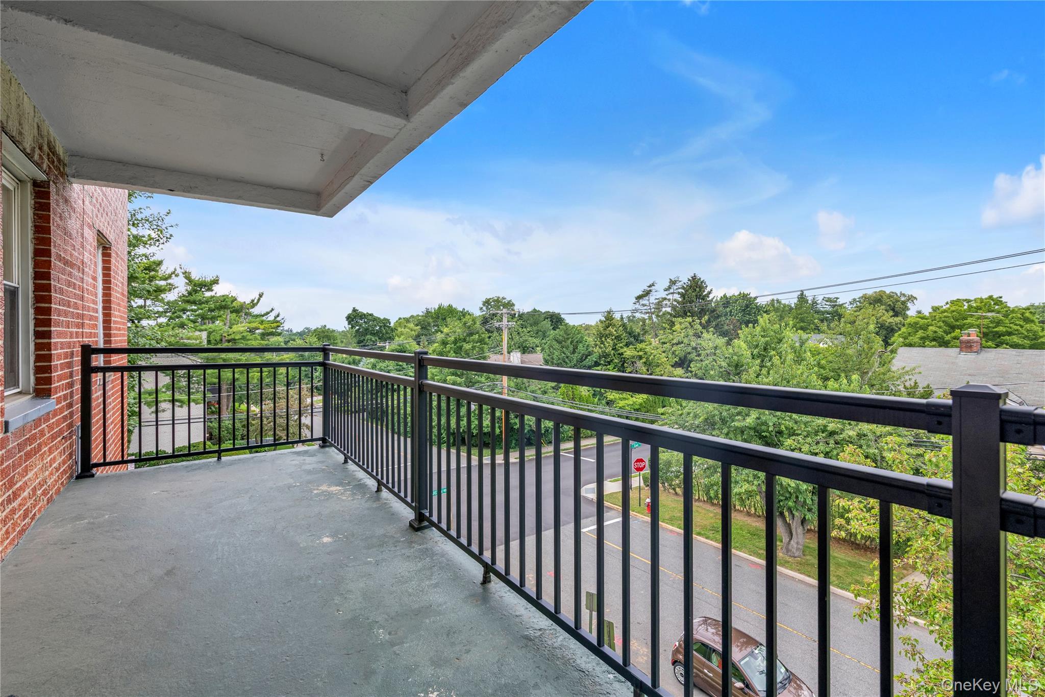 30 Stoner Avenue 3o Property Photo 12