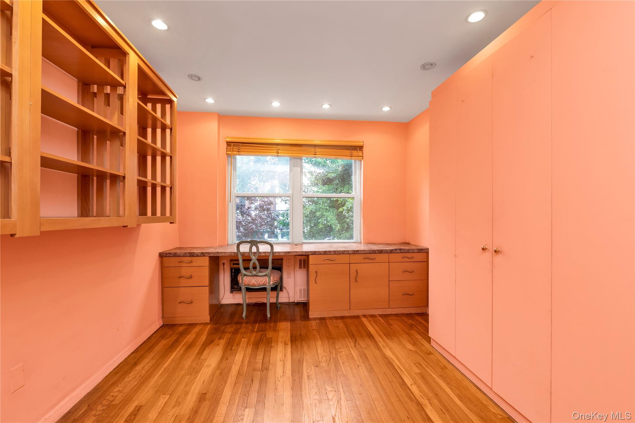 30 Stoner Avenue 3o Property Photo 14