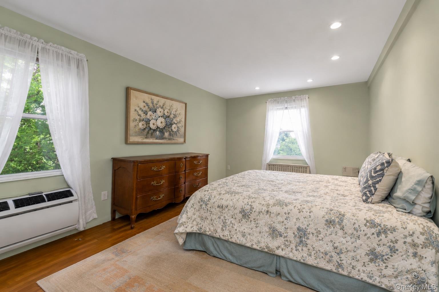30 Stoner Avenue 3o Property Photo 16