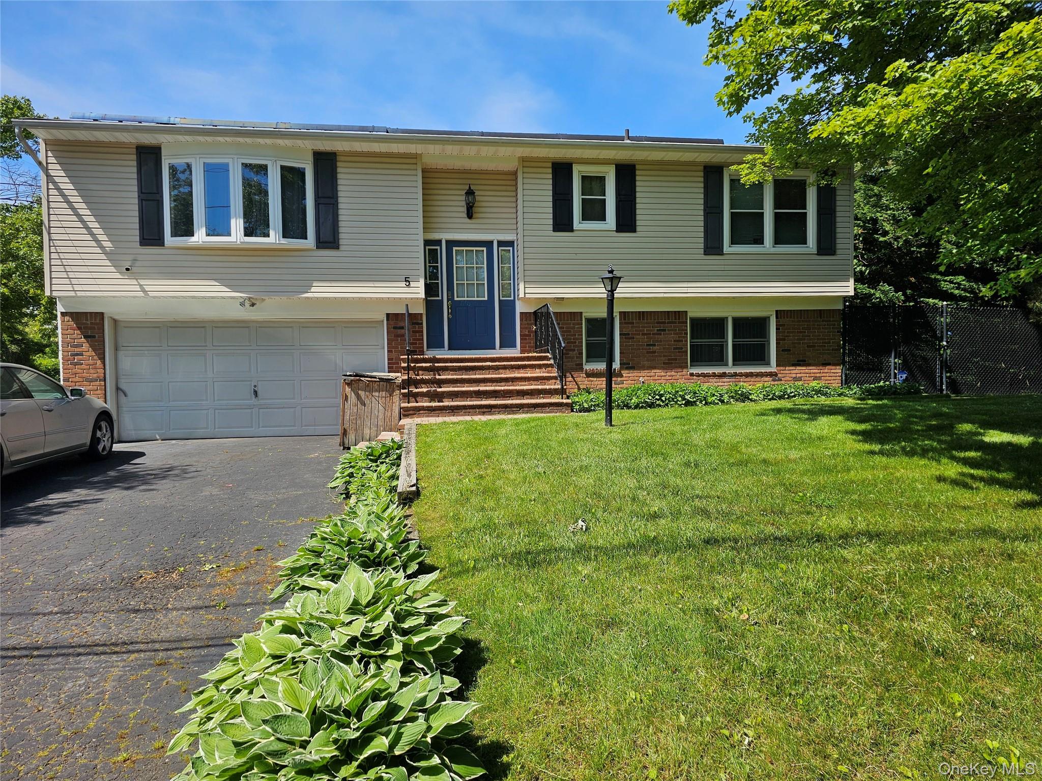 5 Ireland Place Property Photo 1