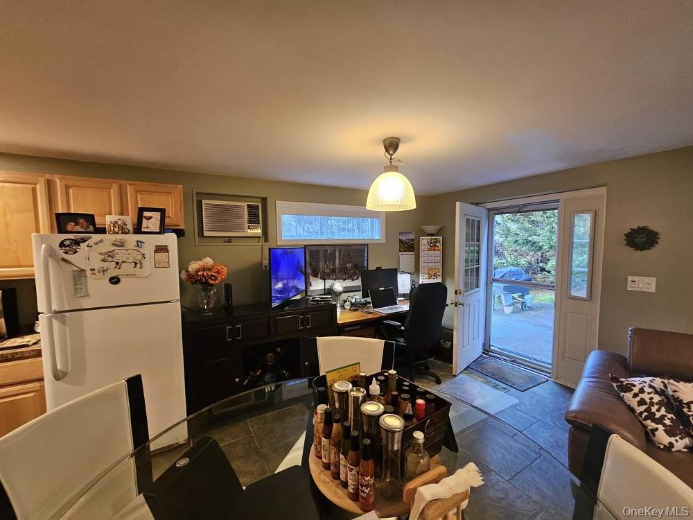 5 Ireland Place Property Photo 14