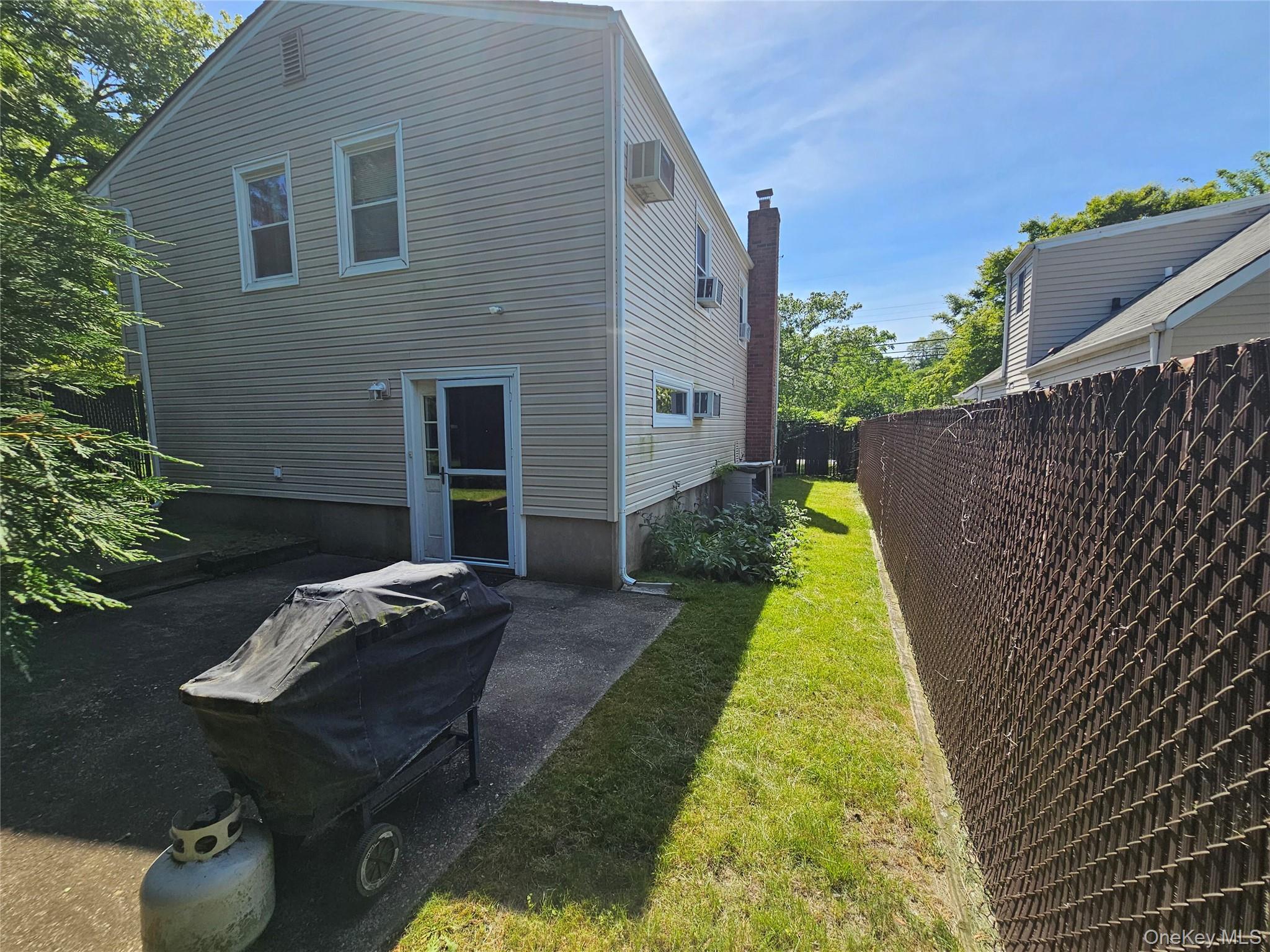 5 Ireland Place Property Photo 18