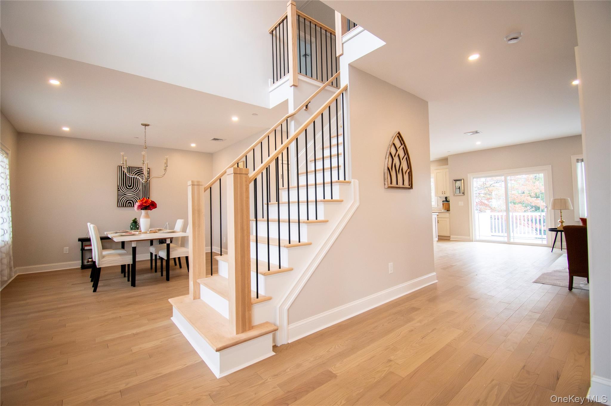 300 Harbor Street Property Photo 13