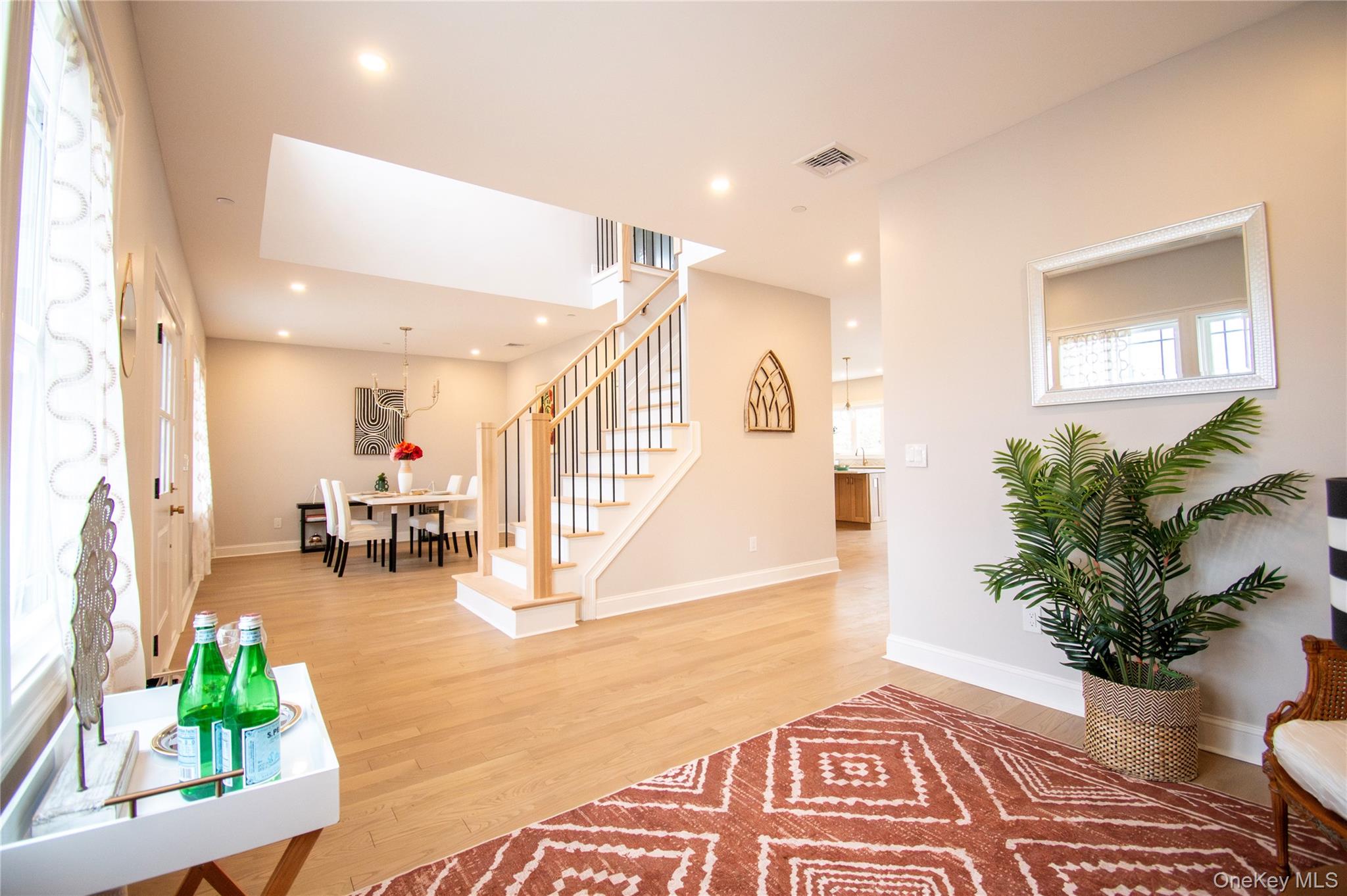 300 Harbor Street Property Photo 14