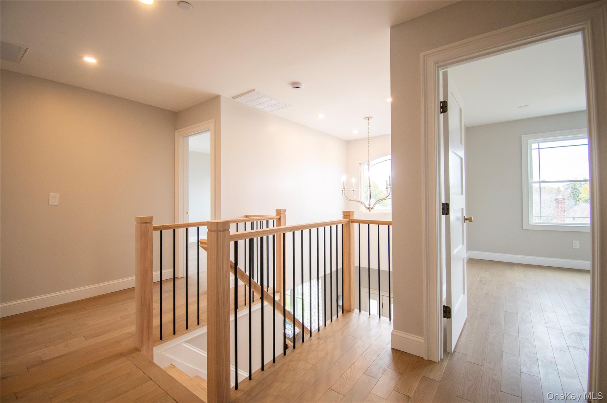 300 Harbor Street Property Photo 25