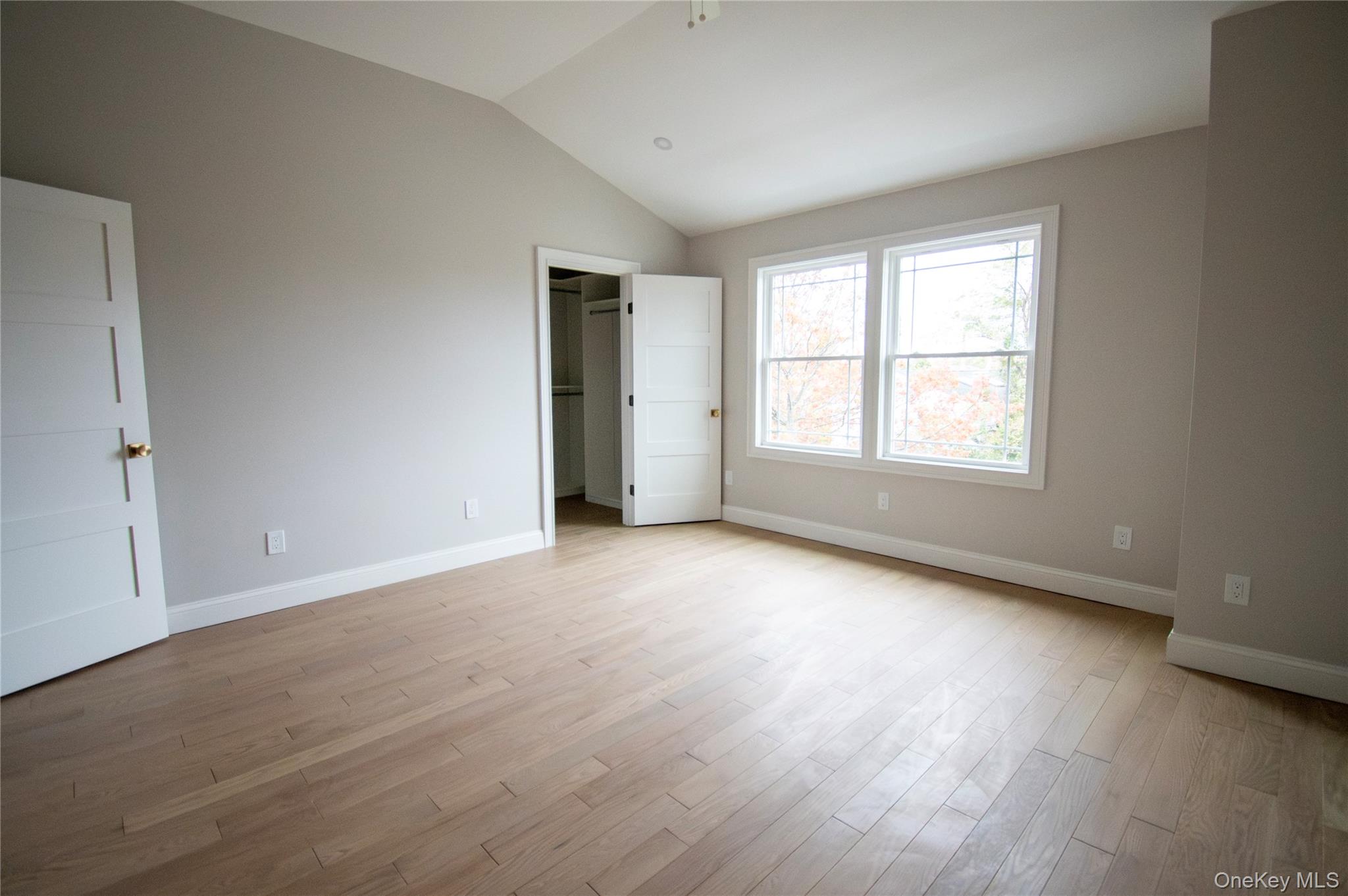 300 Harbor Street Property Photo 38