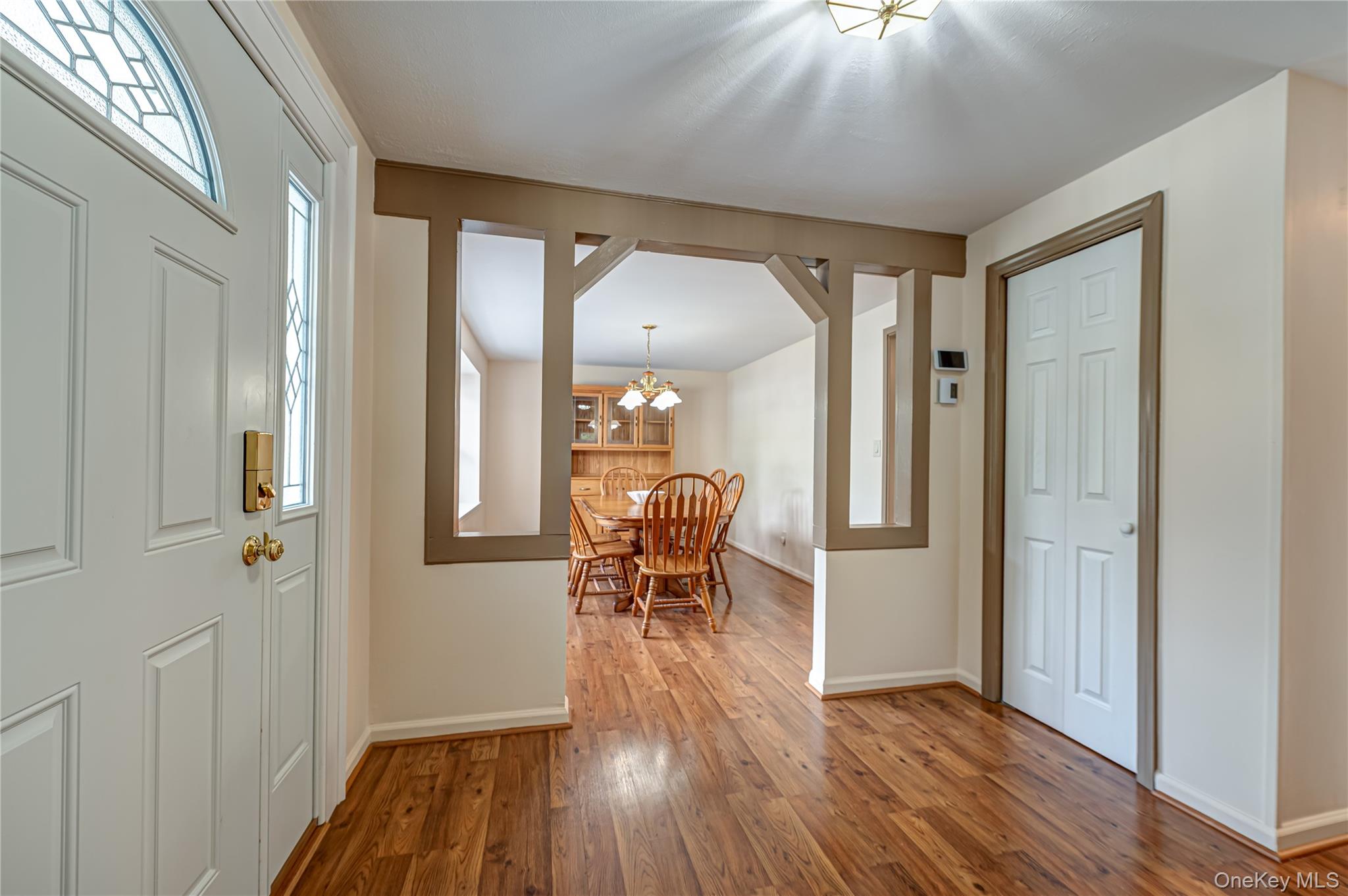 16 Sussex Lane Property Photo 7