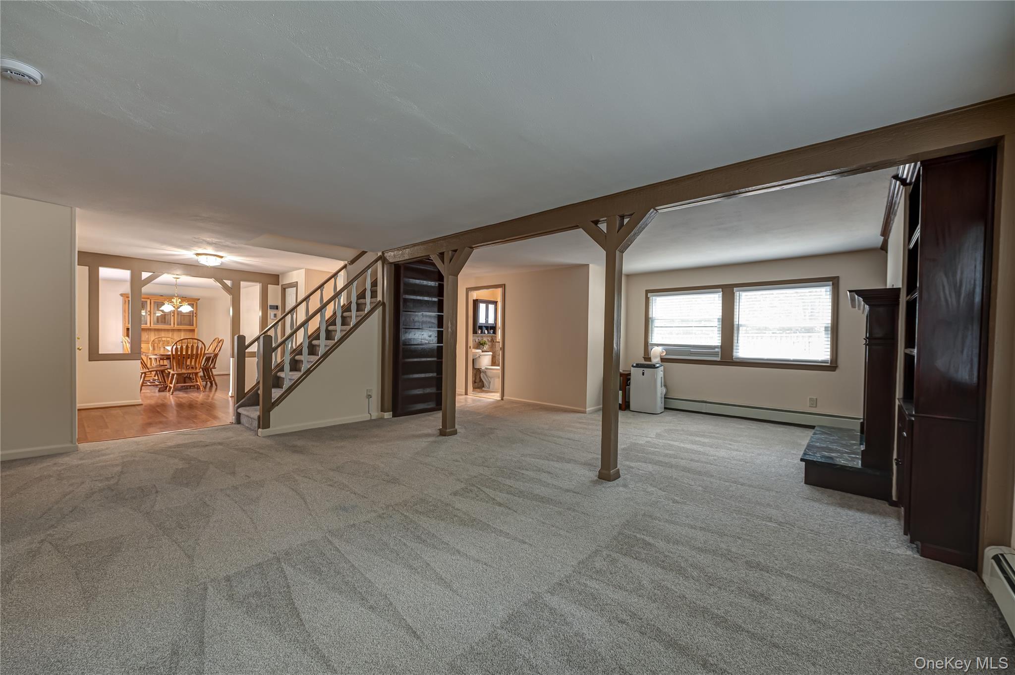 16 Sussex Lane Property Photo 15