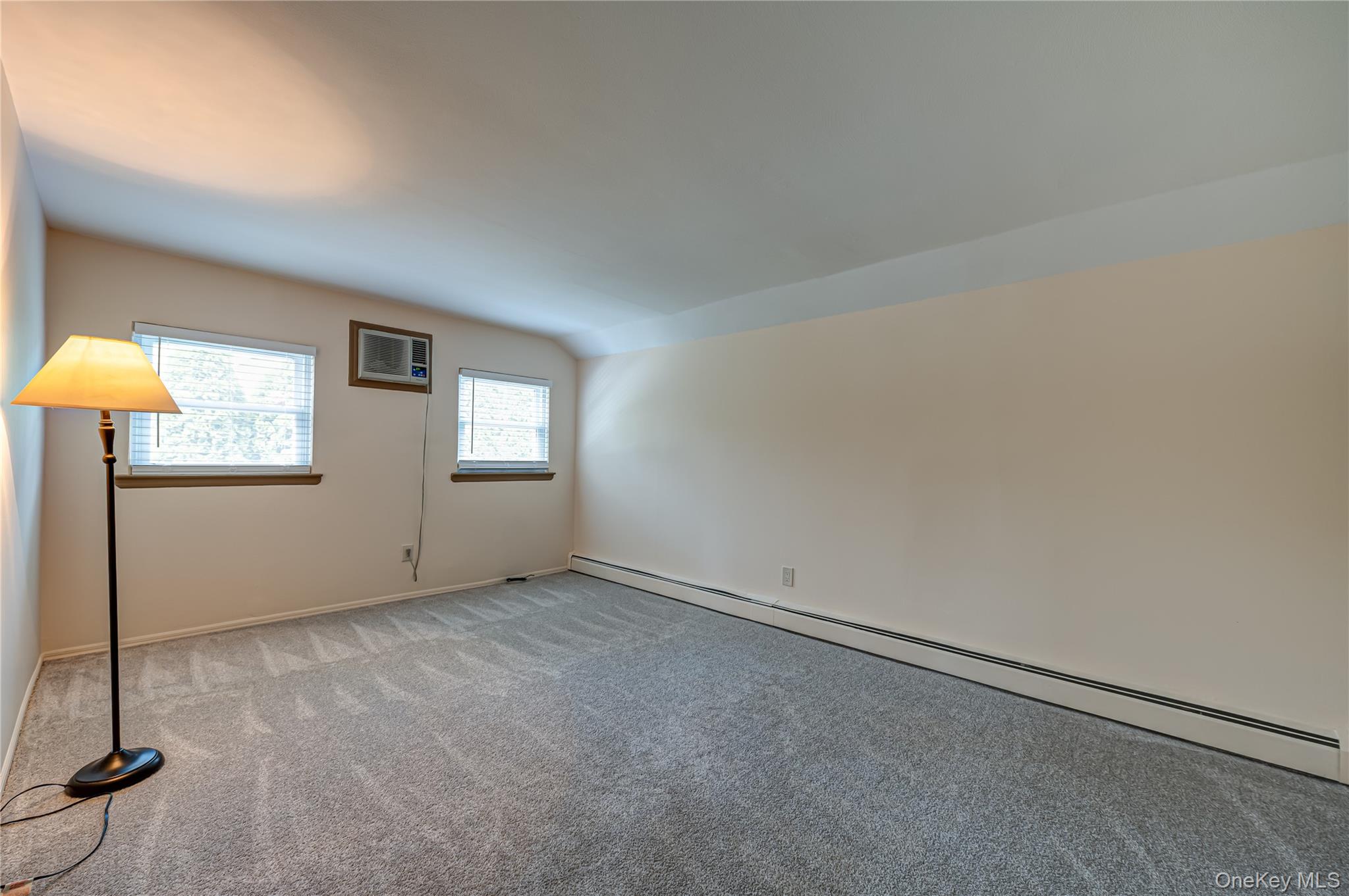 16 Sussex Lane Property Photo 26
