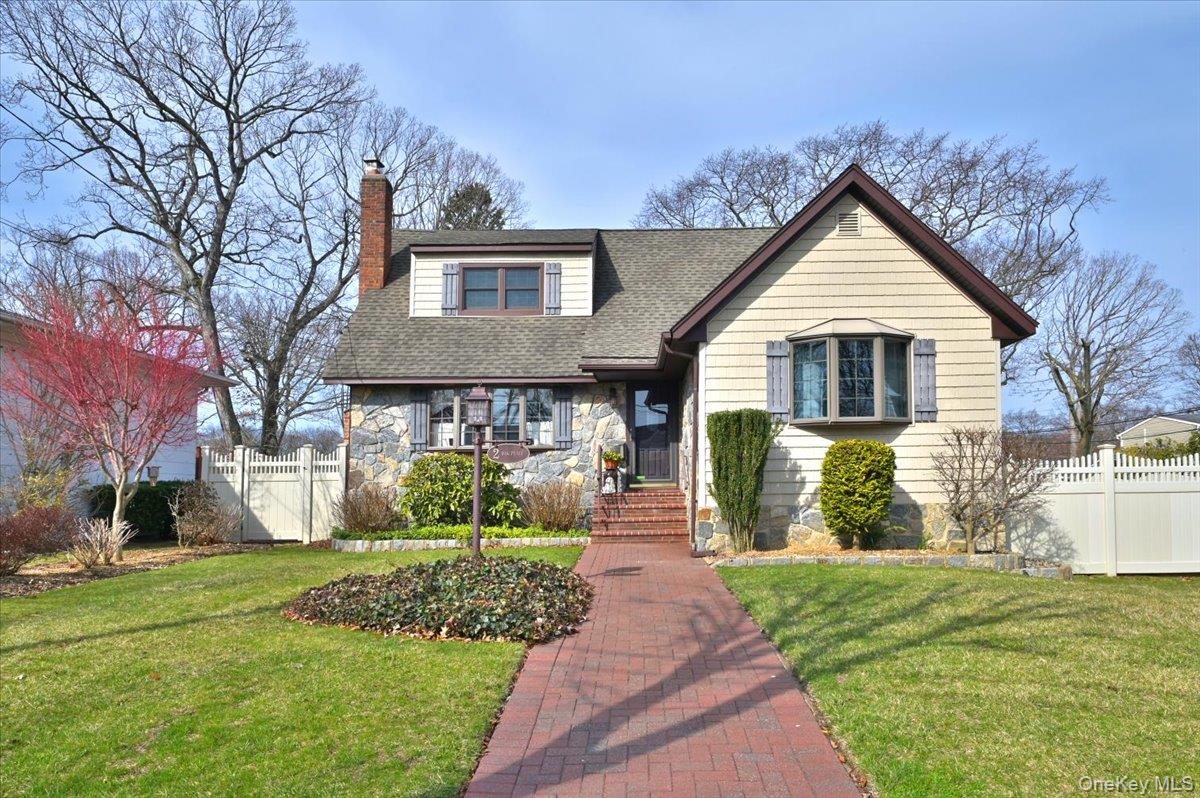 2 Oak Place Property Photo 2