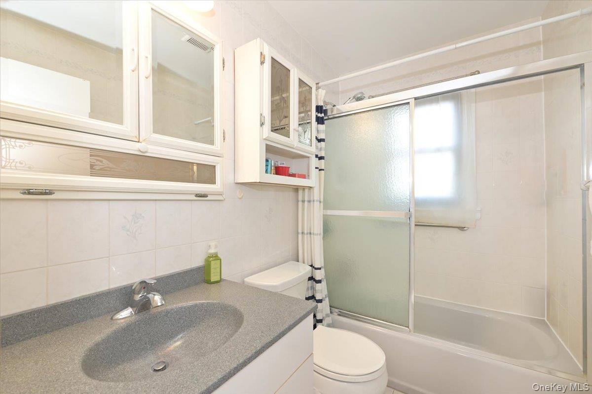 2 Oak Place Property Photo 34