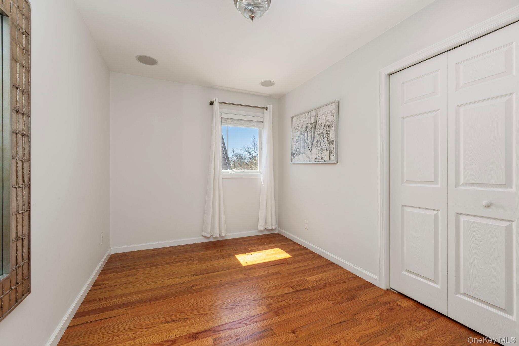 8227 265th Street Property Photo 18