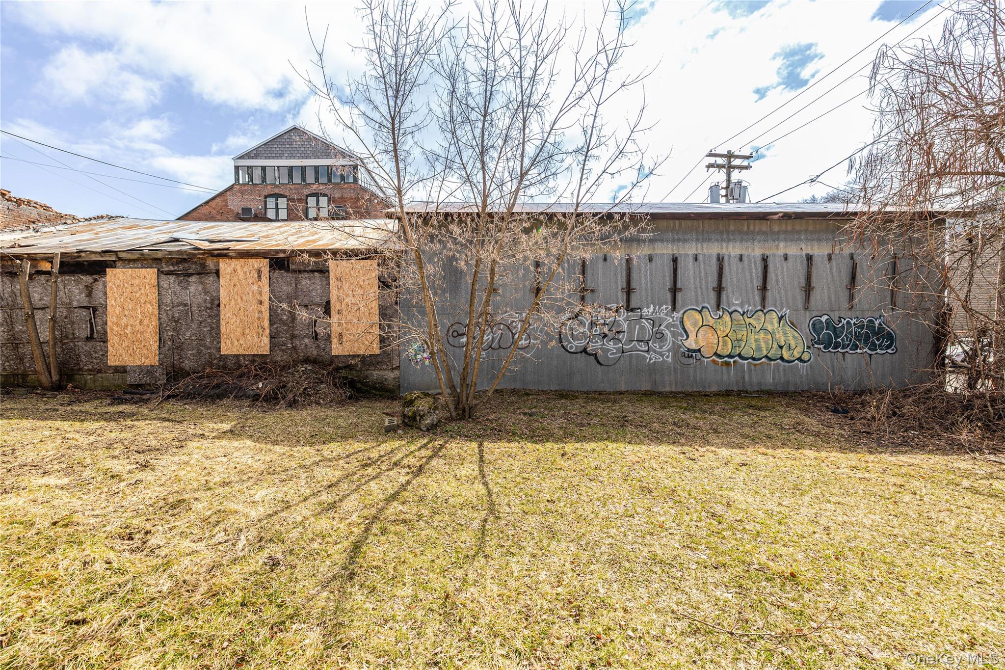 357 Columbia Street Property Photo 15