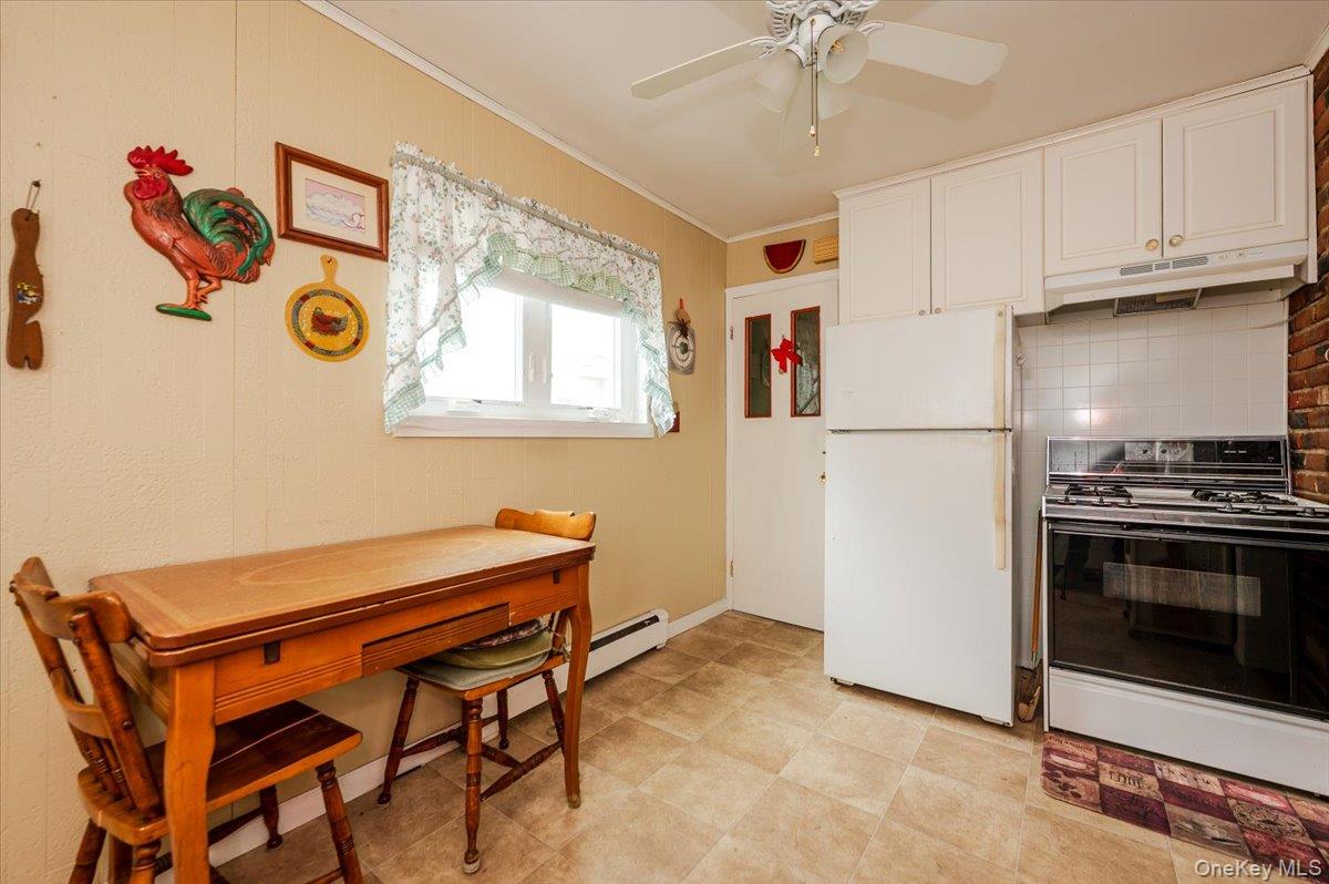 601 Hughes Street Property Photo 7