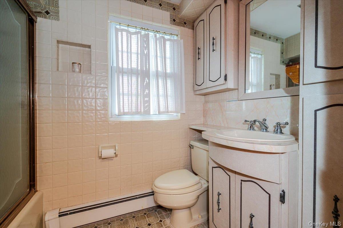 601 Hughes Street Property Photo 13