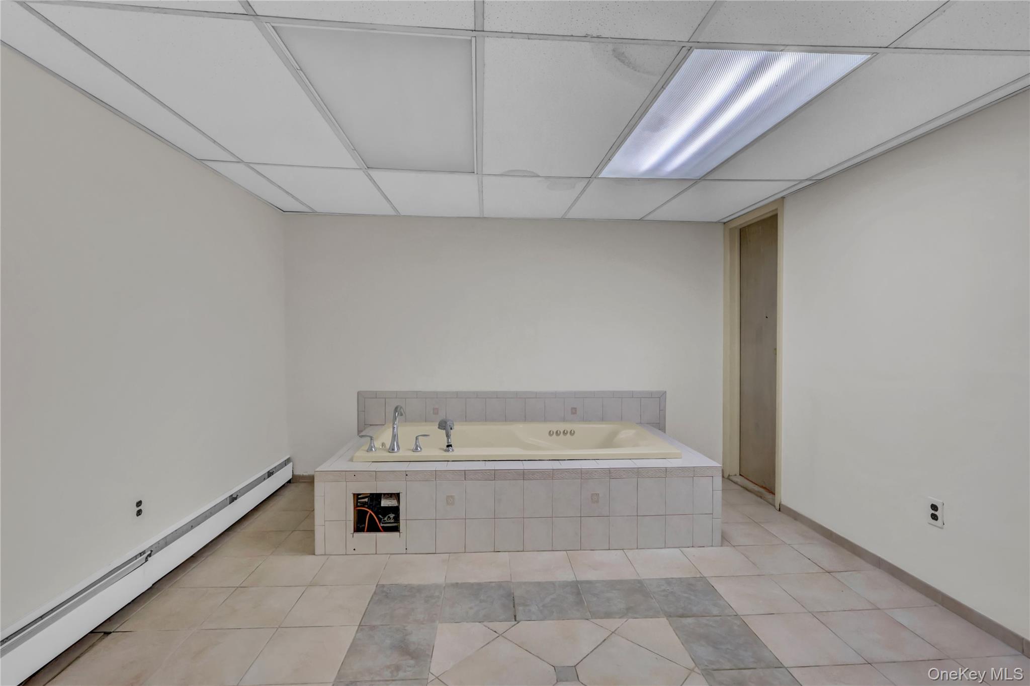 6 Liberty Lane Property Photo 22