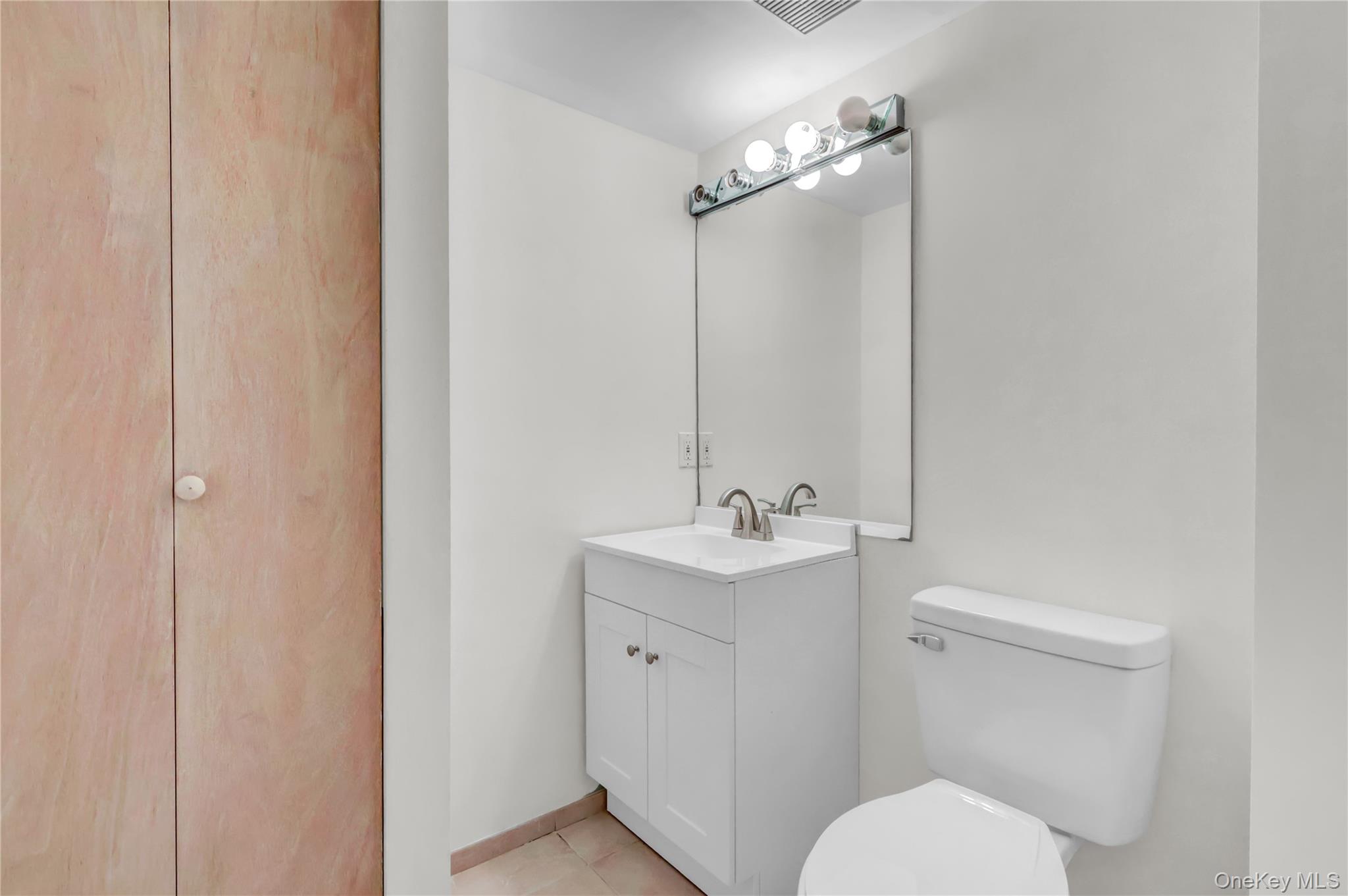 6 Liberty Lane Property Photo 23