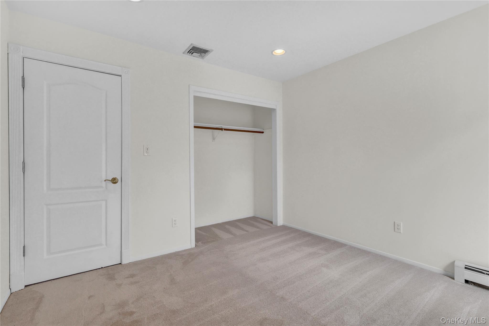 6 Liberty Lane Property Photo 27