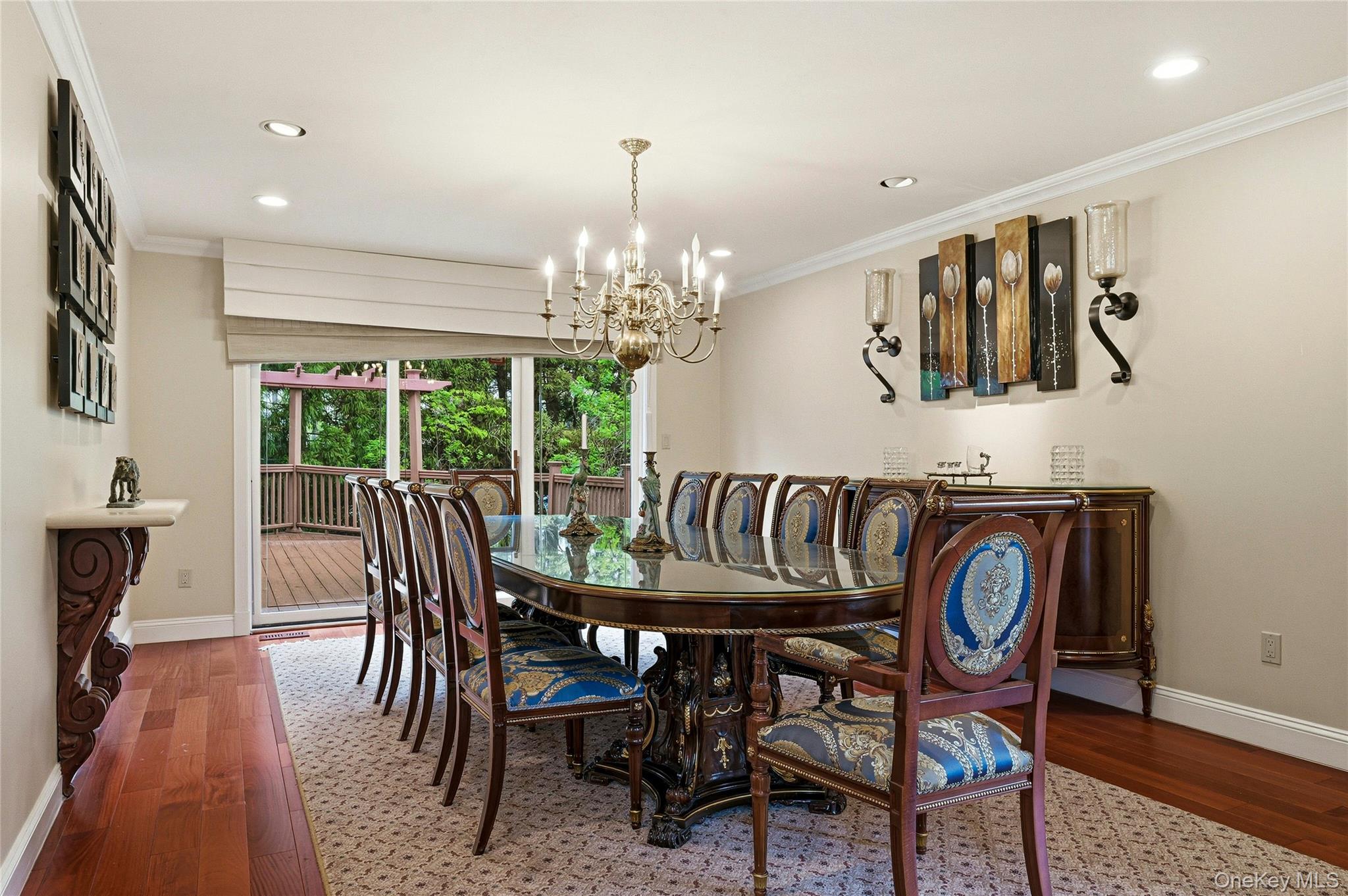 18 Aldgate Drive Property Photo 4