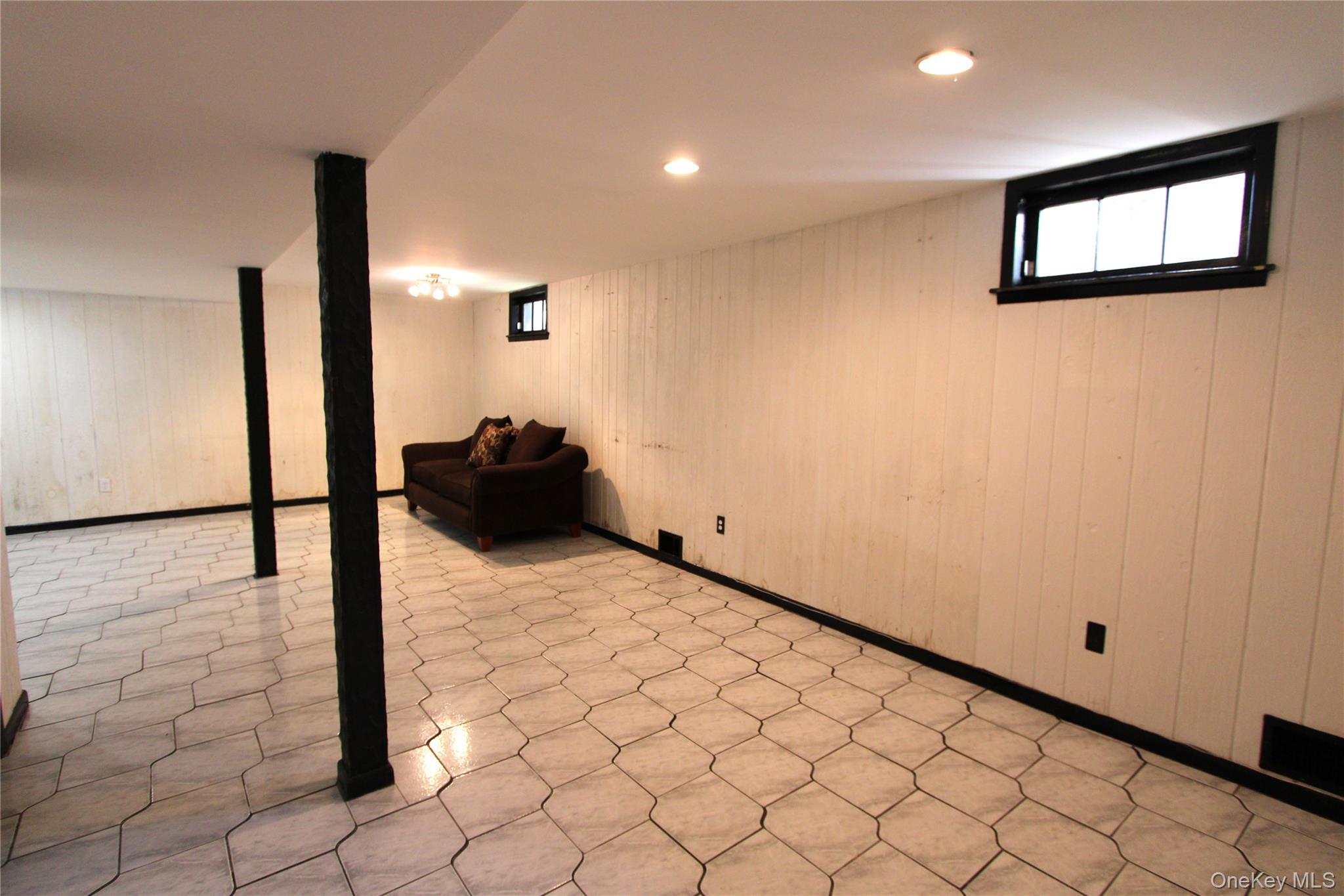 170 Pembrook Drive Property Photo 18