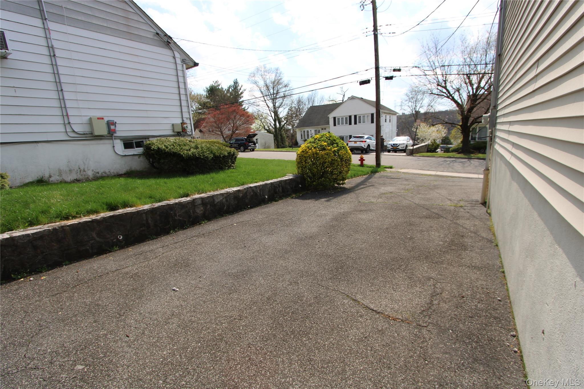 170 Pembrook Drive Property Photo 21