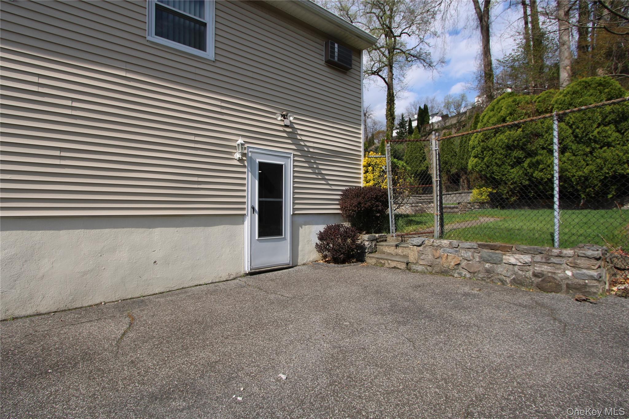 170 Pembrook Drive Property Photo 22