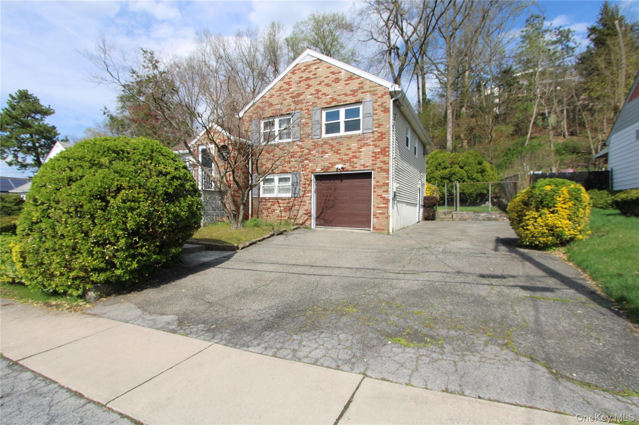 170 Pembrook Drive Property Photo 23