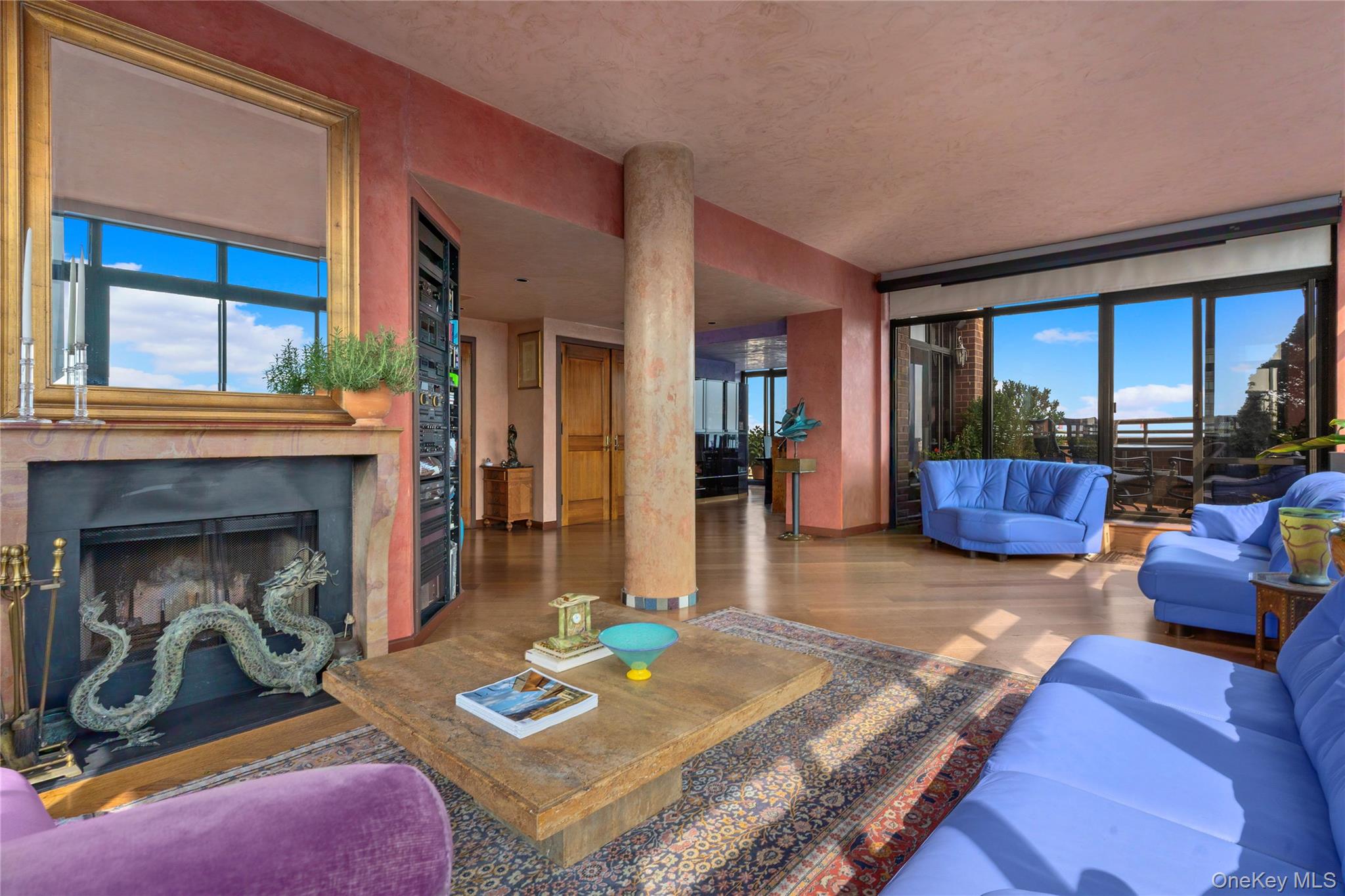 304 E 65th Street Penthouse Property Photo 2