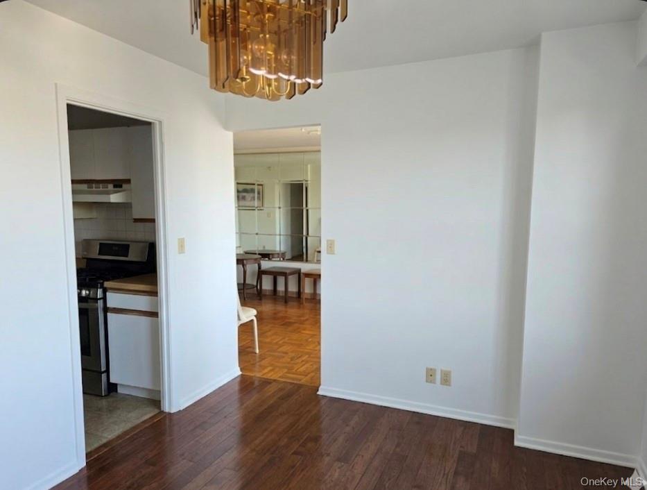 1853 Central Park Avenue 3j Property Photo 6