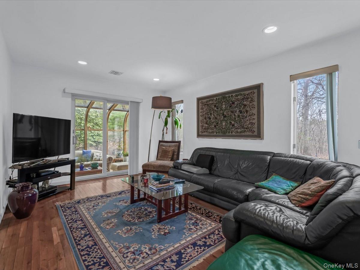 21 Linden Avenue Property Photo 6