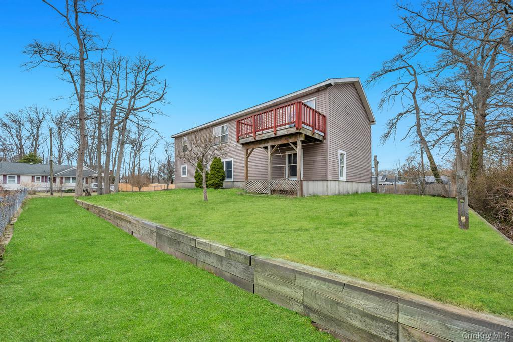 236 Forest Road Property Photo 17