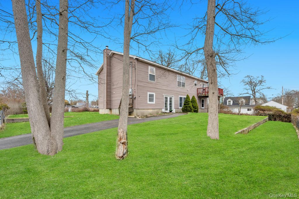 236 Forest Road Property Photo 18