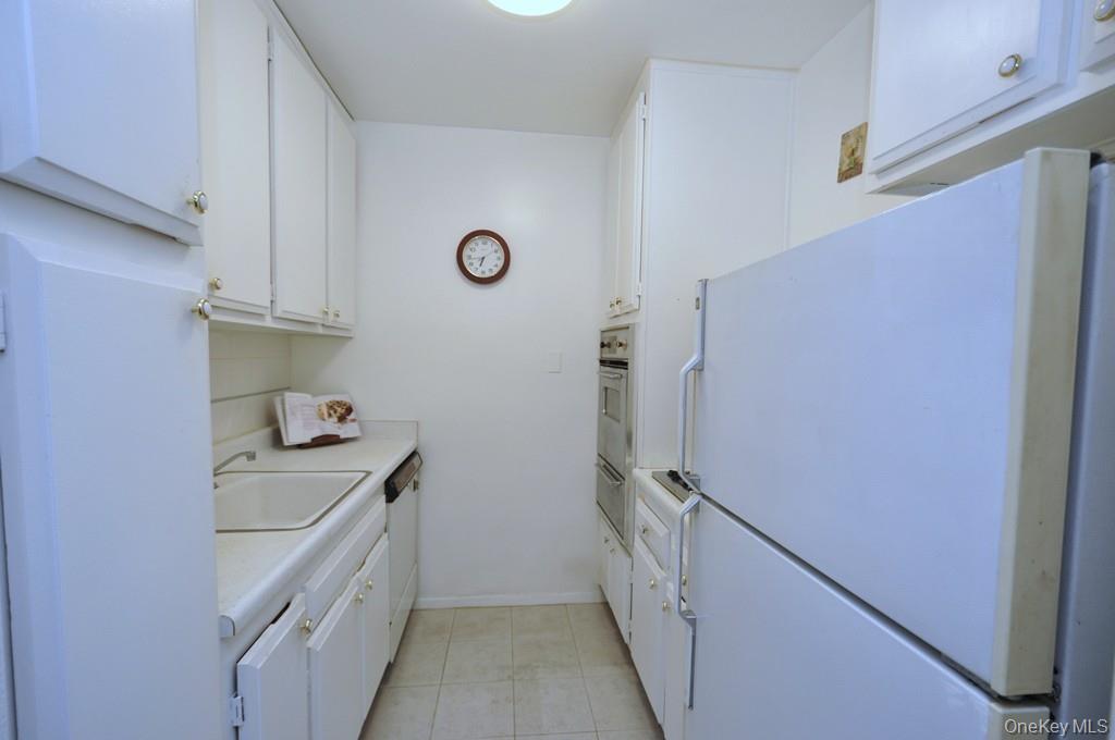 260 Garth Road 4a5 Property Photo 11