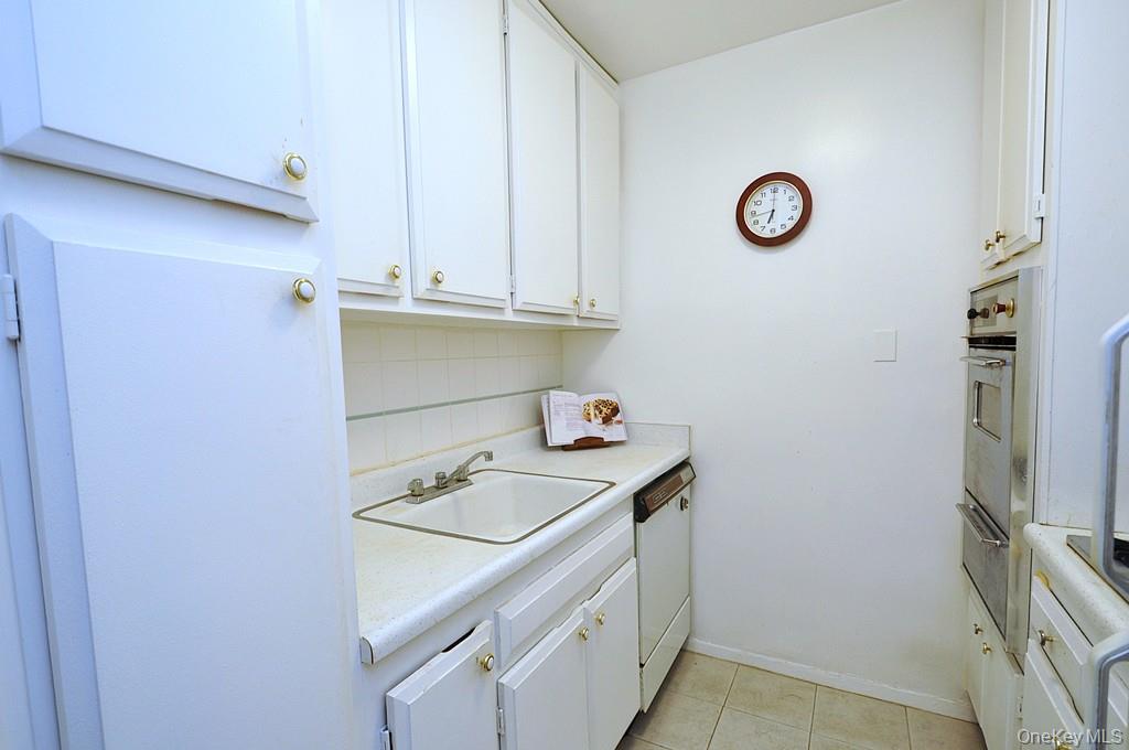 260 Garth Road 4a5 Property Photo 12