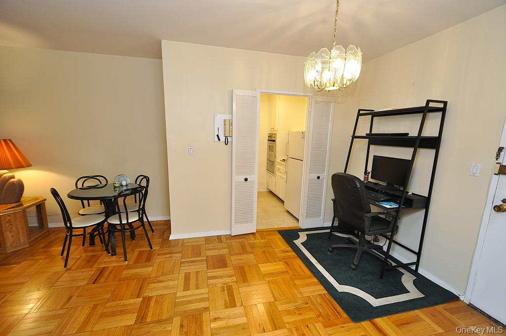 260 Garth Road 4a5 Property Photo 19