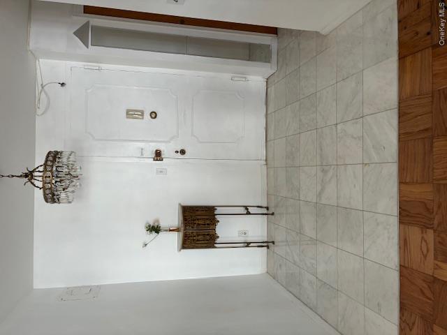 450 Shore Road 4 H Property Photo 11