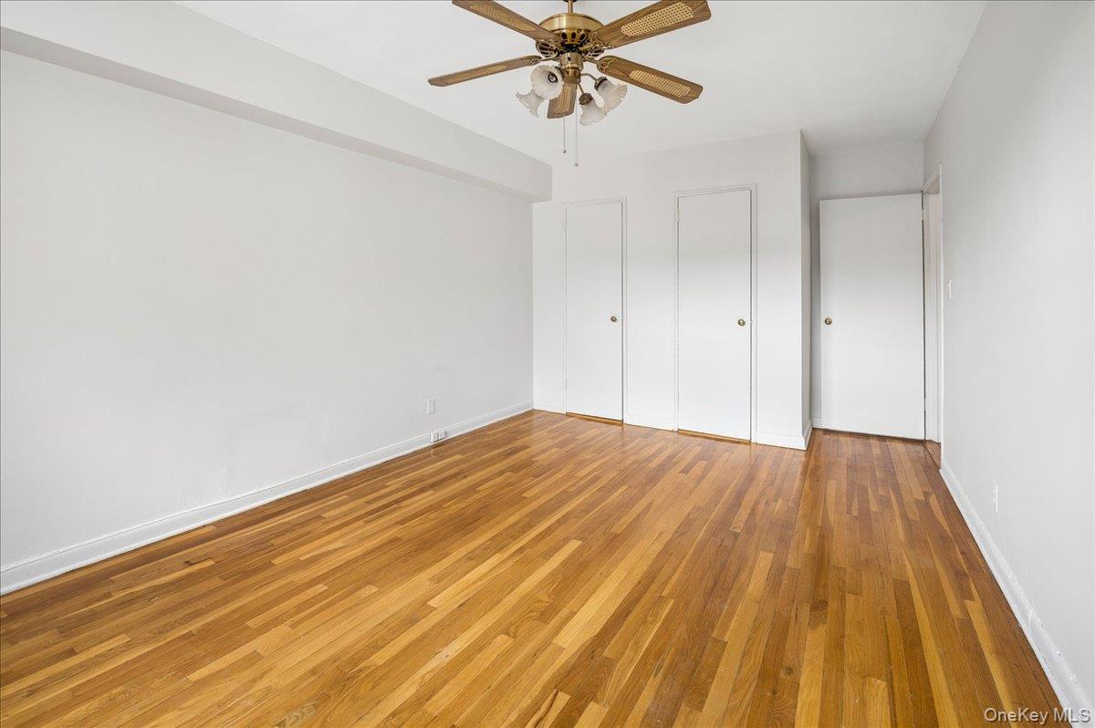 2 Sadore Lane 6m Property Photo 12