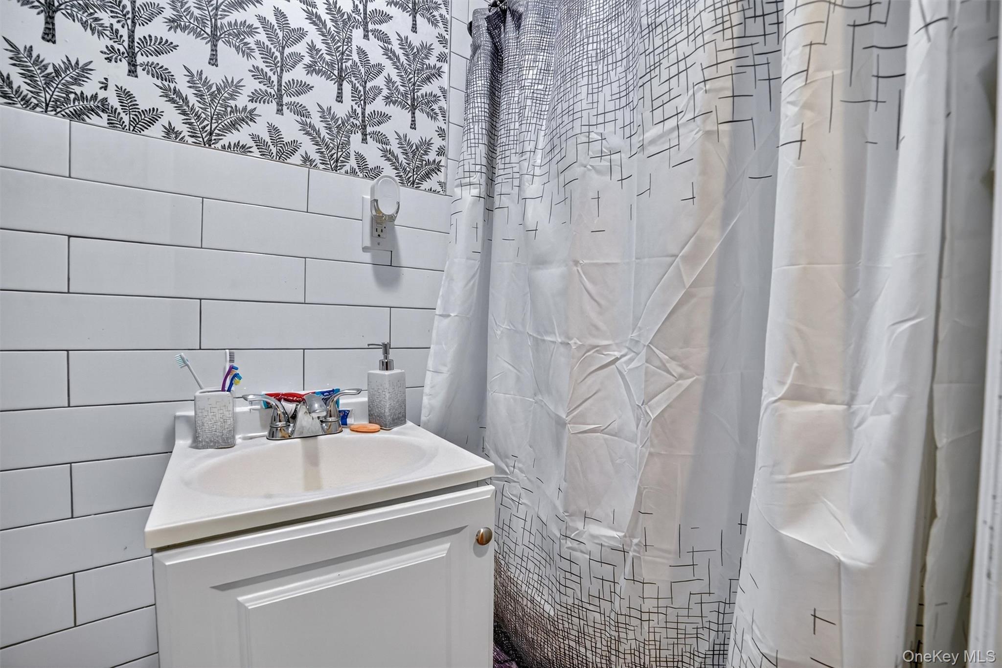 105 Palisade Avenue Property Photo 14
