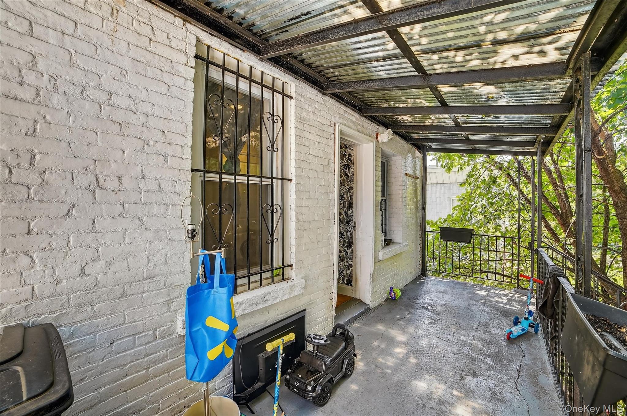 105 Palisade Avenue Property Photo 29