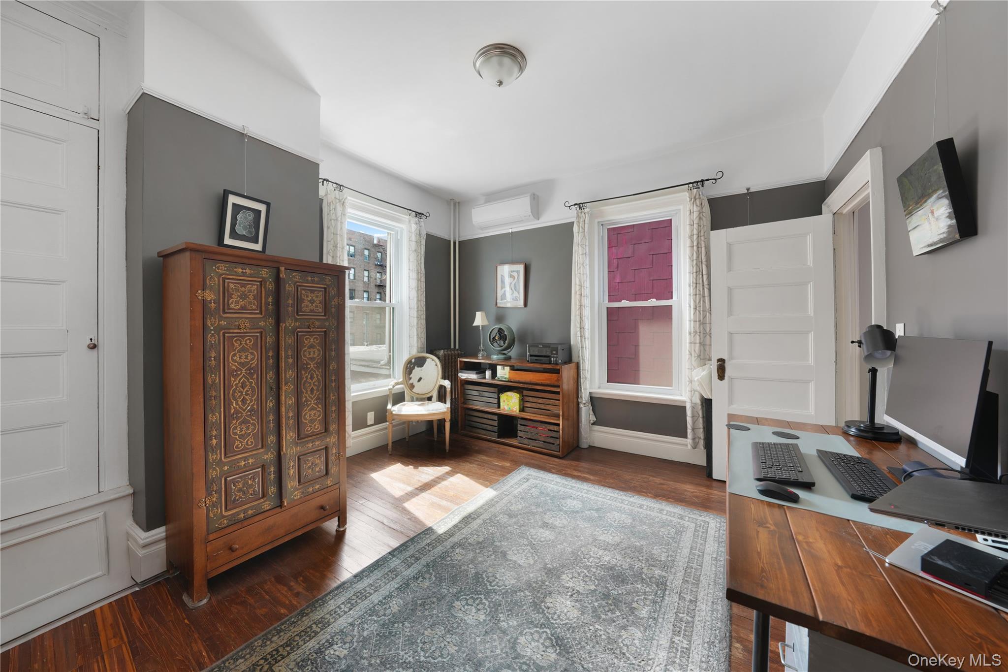 3020 Bainbridge Avenue Property Photo 16
